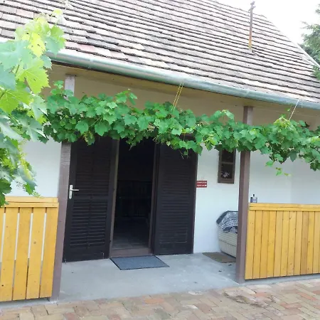 Guest house Bella Vendeghaz Etyek